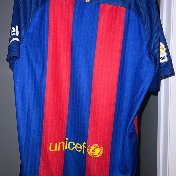 Barcelona authentic Mens football jersey - Picture 2 of 6